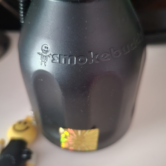 Smily Keychain - Picture 2 of 5